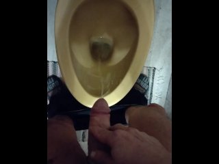 pissing, big dick, exclusive, solo male