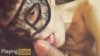 瘦小的黑发吸吮脂肪公鸡并吞下所有的精液 - PlayingGods