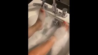 bubble foot bath