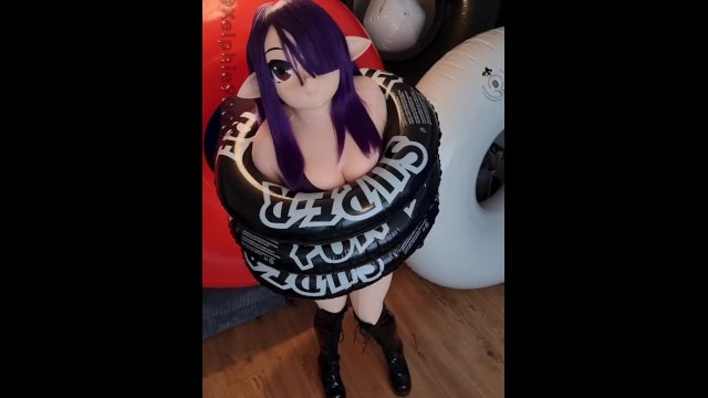 Watch Bondage Video:Xelphie Swim Ring Bondage