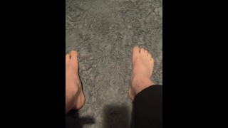 Grote voeten op een grote Canadese - Maat 15
