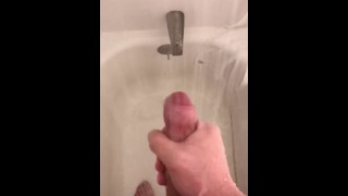 Nutting sotto la doccia