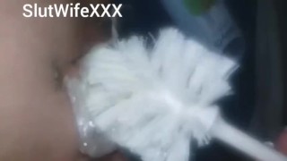 Deep In Pussy Toilet Brush
