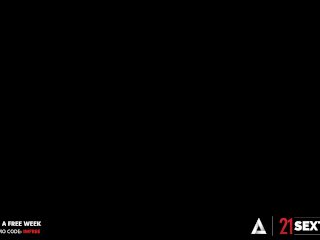 21 SEXTURY - THE BEST LESBIAN ANAL PLAY With Adelle Sabelle_and Angie Lynx!