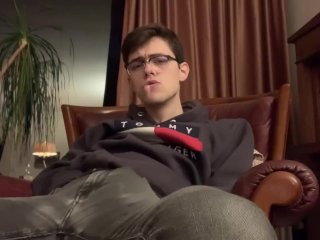 18 year old twink  jerks off and cums EXTREM HOT