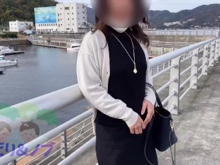観光地でおっぱいを露出する美人日本人女性 Vol.3