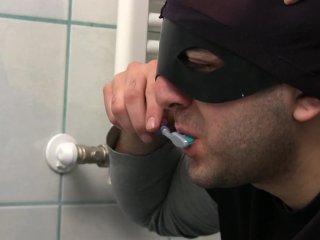 ebony goddess humiliate slave maskjoe in toilet