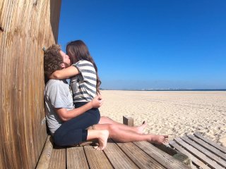 Tinder date on the beach ends with his hard dick in my wet pussy, fucked me in his hotel room