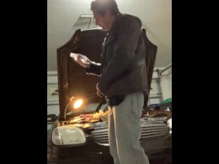 Cecil Slender Pulls His Dipstick