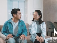 【国产】麻豆传媒作品-MD-0207 情欲咨询师-免费观看 - Screenshot 4 of 16 - 中文