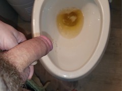 Morning Wood Yellow Piss - Screenshot 16 of 16 - Desperate Pee