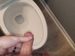 Morning Wood Yellow Piss - Screenshot 5 of 16 - Pee While Hard