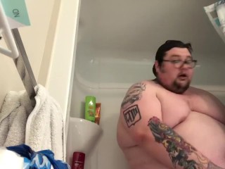 Shower Time 🚿 🧼