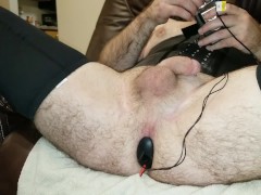 Huge Estim Butt Plug Rips Out Automatically MULTIPLES - Screenshot 9 of 16 - Electro Stimulation