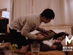 【国产】麻豆传媒作品-MAN-0002初恋那件小事-免费观看 - Screenshot 7 of 16 - Asian