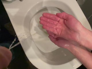 I Keep His Dick When HePee and Next_Washing My Hands_in Pissing