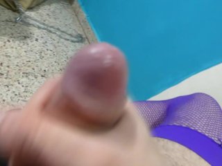 Caprino show you how to make male squirt