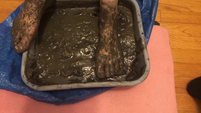 Foot Sploshing in Filthy Bay Mud
