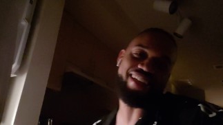 我还不是素食主义者，告诉他们多送虾