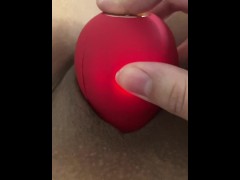 PLAYING WITH MY ROSE VIBRATOR! MADE ME CUM SO FAST!