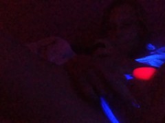 Cumming for you because he doesn't want me - Screenshot 14 of 16 - Black Light