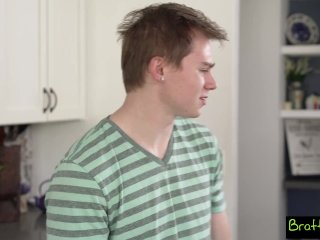 BrattySis - Step Sis"You're just mad because you have a little dicky" S19:E2 screenshot number 1