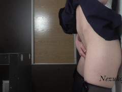 日本人の女の子がすべての蜂蜜をグラスに入れ、ストッキングを掛けました。 - Screenshot 4 of 16 - 毛むくじゃらオマンコ
