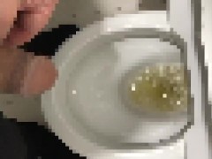 30歳ぽっちゃり日本人のジャバジャバおしっこ動画 - Screenshot 13 of 16 - Big Penis