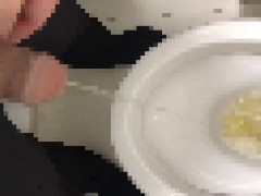 30歳ぽっちゃり日本人のジャバジャバおしっこ動画 - Screenshot 7 of 16 - Big Penis