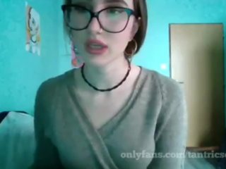 nerdy girl glasses, comedy, teen, webcam