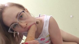 Инструкция по дрочеке от сексуальной блондинки