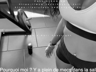 Angela Doll - Défi salle de sport : J'accoste un inconnu pou me faire baiserdans les_WC de la salle