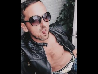 Slutboyben CAM4 Sexy Smoking Exhibitionist 