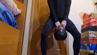 я не гей но моя попка сладкая когда я занимаюсь спортом