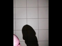 【第一视角】大半夜，肉棒很痒...只好这样了... - Screenshot 1 of 16 - Asian