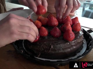 LEZ CUTIES - Foxy Foodies Try HUGE DILDO ANAL Together! With Alexis Crystal, Lilu Moon, and Sabrisse screenshot number 1