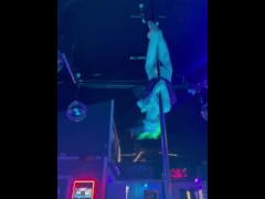 Beginning pole dance - Screenshot 6 of 16 - Stripper
