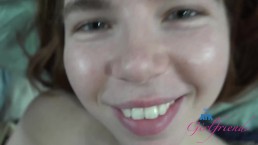 阿丽娜·韦斯特（Alina West）超级娇小而紧身的骑公鸡反向女牛仔，然后再中出