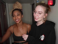 Black and White Gloryhole - Screenshot 15 of 16 - Bareback