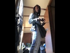 Building yourself different  - Screenshot 2 of 16 - Bbc