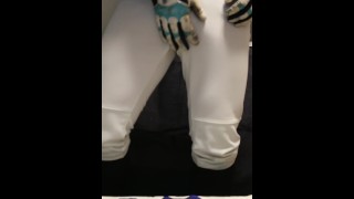A hentai baseball player who masturbates while licking a dirty football socks