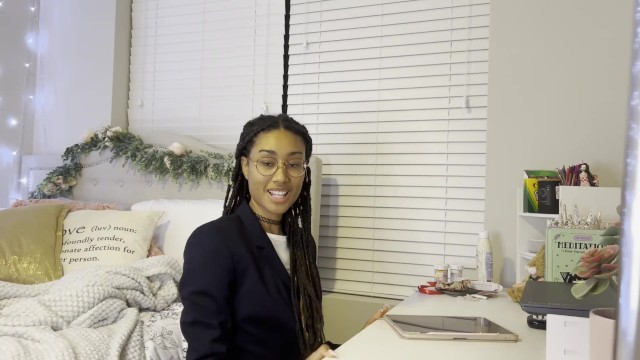 Lightskinned Ebony Teen Schoolgirl Squirts On Your Dick During Study Break