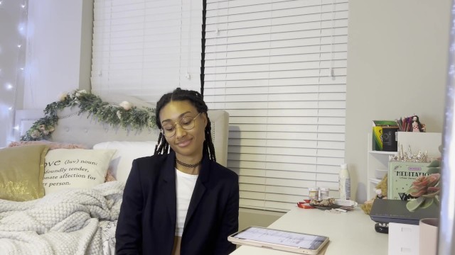 Lightskinned Ebony Teen Schoolgirl Squirts On Your Dick During Study Break