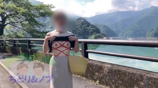 Bellissime Donne Giapponesi Che Espongono I Loro Seni Nei Luoghi Turistici Vol 4