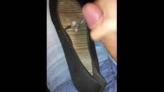 Cum In BM'S Nero Flats Sexy Footage Non Per Vendere Nessuna Copia Di Destra Proprio Da Zeke