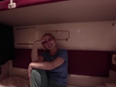 // Познакомился с горячей сучкой в ПОЕЗДЕ и жестко трахнул ее большим членом // [ 4k ] 4/16