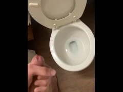 Decided to jerk of in the front of the toilet 