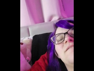 Эми сломала ногу - анонс :(