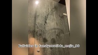 Masturbarsi mentre faccio il bagno ai miei video completi senza censura sul mio f@nsly:matilda_mejia_99