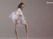 Preview 4 of Natural tits Ksyuha Zavituha doing nude gymnastics